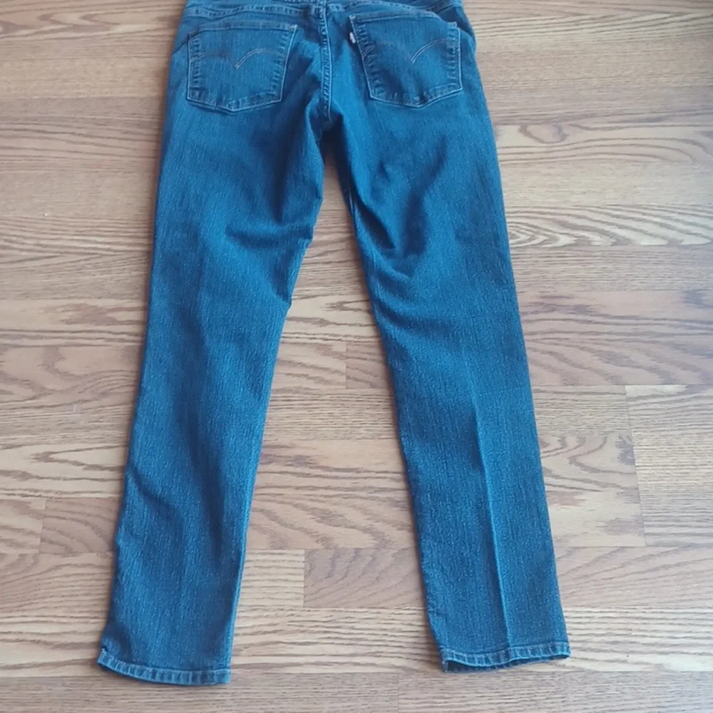 Levi Strauss Jean's size 8 W29 L32_10
